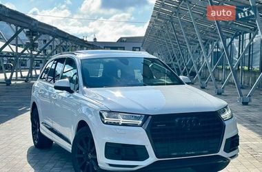 Внедорожник / Кроссовер Audi Q7 2017 в Львове