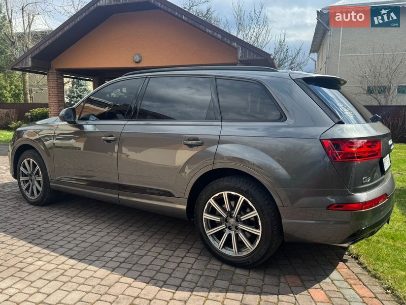 Позашляховик / Кросовер Audi Q7 2018 в Косові фото 12 Позашляховик / Кросовер Audi Q7 2018 в Косові