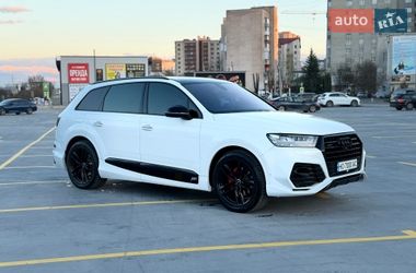 Позашляховик / Кросовер Audi Q7 2016 в Тернополі