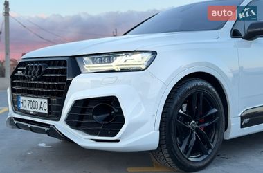 Позашляховик / Кросовер Audi Q7 2016 в Тернополі