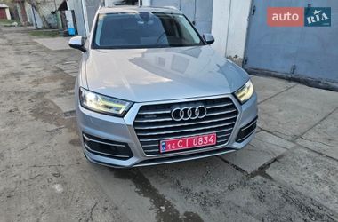 Внедорожник / Кроссовер Audi Q7 2019 в Стрые
