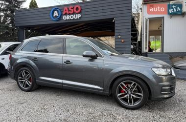 Внедорожник / Кроссовер Audi Q7 2017 в Львове