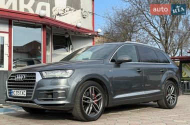 Внедорожник / Кроссовер Audi Q7 2017 в Львове