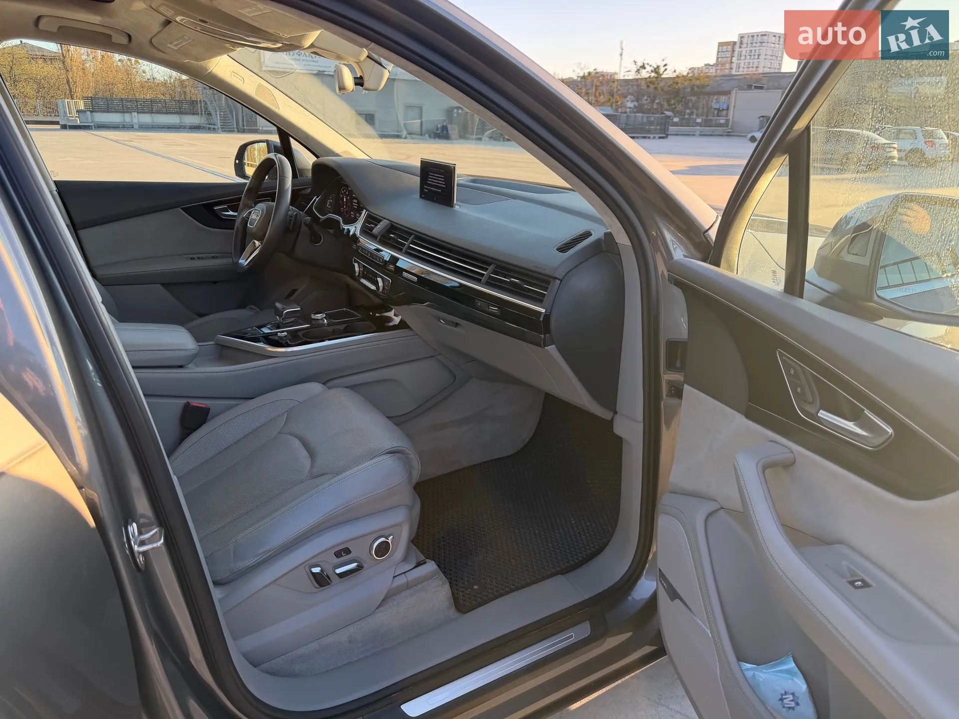 2017 Audi Q7 - мініатюра 15