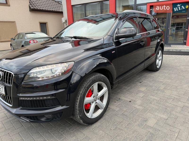Позашляховик / Кросовер Audi Q7 2013 в Сторожинці
