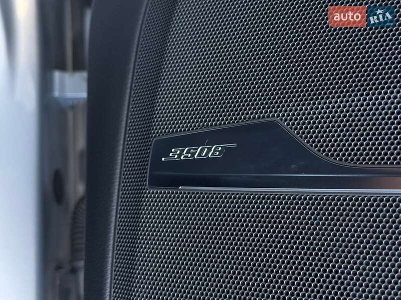 Внедорожник / Кроссовер Audi Q7 2017 в Мукачево