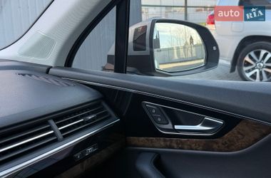 Внедорожник / Кроссовер Audi Q7 2017 в Мукачево