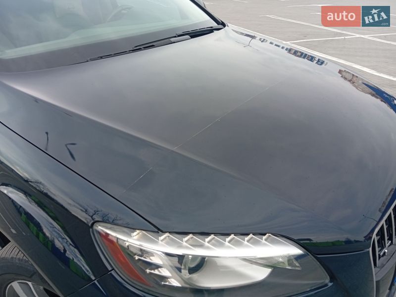 Позашляховик / Кросовер Audi Q7 2012 в Умані