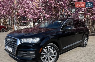 Позашляховик / Кросовер Audi Q7 2017 в Ужгороді