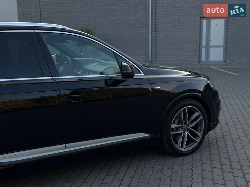 Позашляховик / Кросовер Audi Q7 2016 в Рівному фото 38 Позашляховик / Кросовер Audi Q7 2016 в Рівному