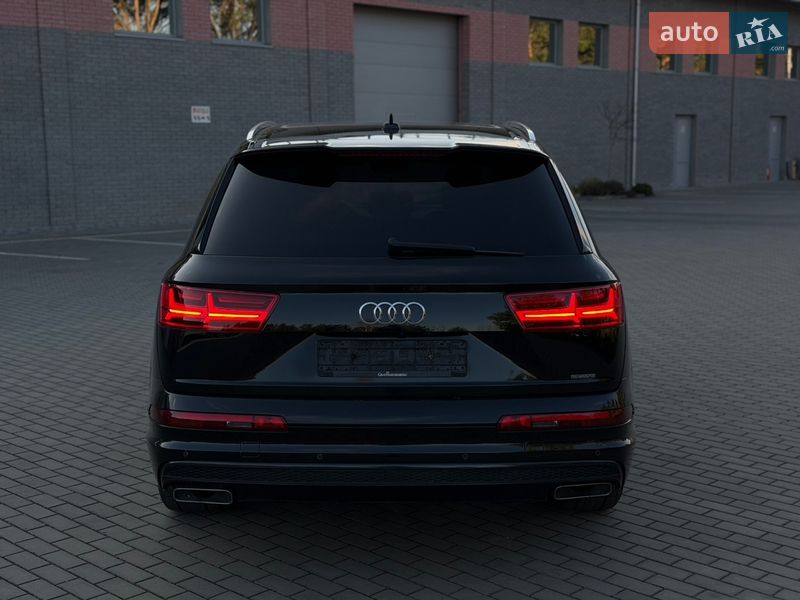 Позашляховик / Кросовер Audi Q7 2016 в Рівному фото 42 Позашляховик / Кросовер Audi Q7 2016 в Рівному