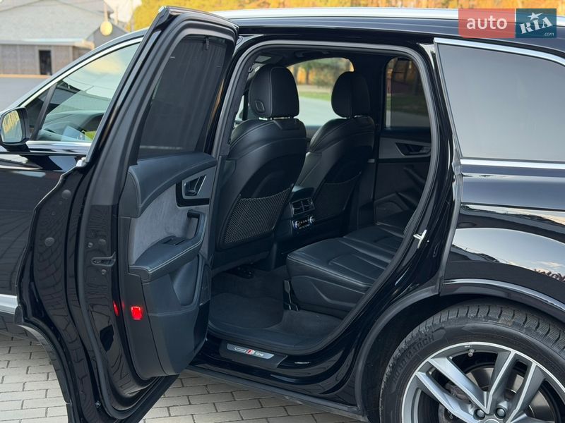 Позашляховик / Кросовер Audi Q7 2016 в Рівному фото 62 Позашляховик / Кросовер Audi Q7 2016 в Рівному