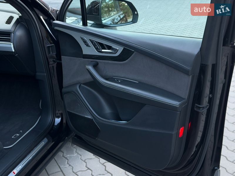 Позашляховик / Кросовер Audi Q7 2016 в Рівному фото 75 Позашляховик / Кросовер Audi Q7 2016 в Рівному
