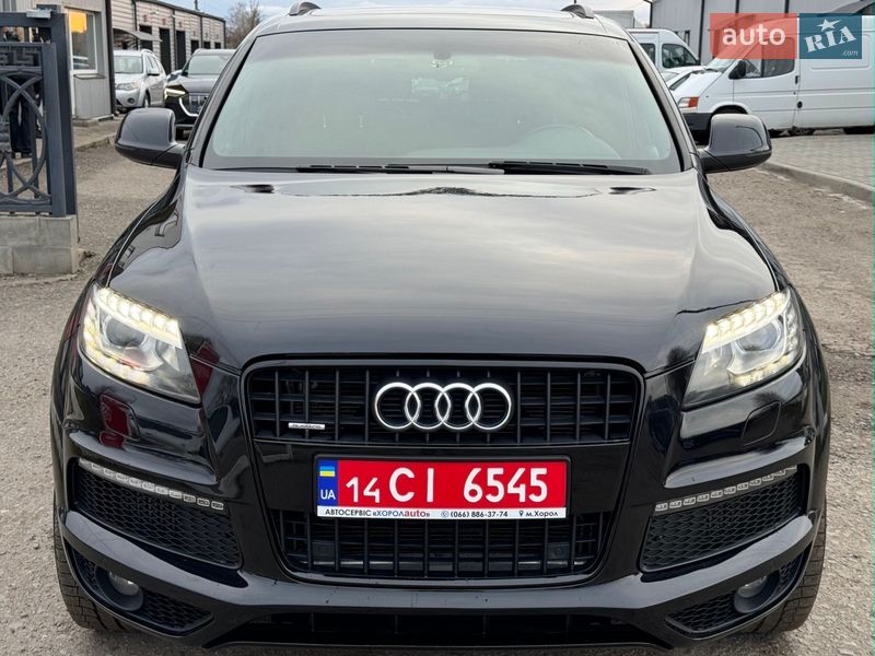 Внедорожник / Кроссовер Audi Q7 2014 в Хороле