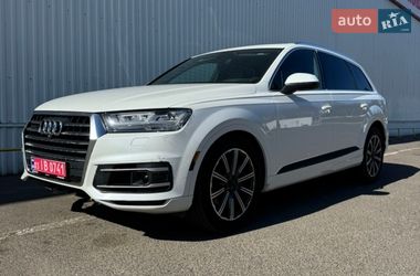Позашляховик / Кросовер Audi Q7 2016 в Луцьку
