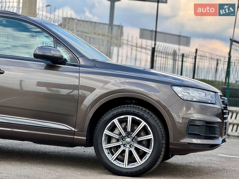 Внедорожник / Кроссовер Audi Q7 2018 в Киеве фото 11 Внедорожник / Кроссовер Audi Q7 2018 в Киеве