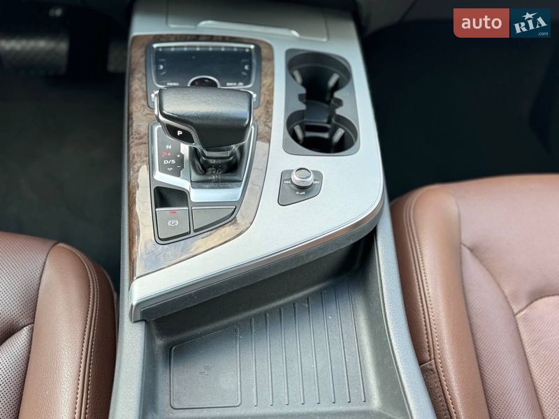 Внедорожник / Кроссовер Audi Q7 2018 в Киеве фото 37 Внедорожник / Кроссовер Audi Q7 2018 в Киеве