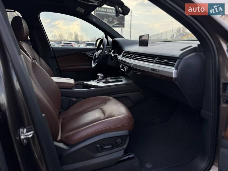 Внедорожник / Кроссовер Audi Q7 2018 в Киеве фото 42 Внедорожник / Кроссовер Audi Q7 2018 в Киеве