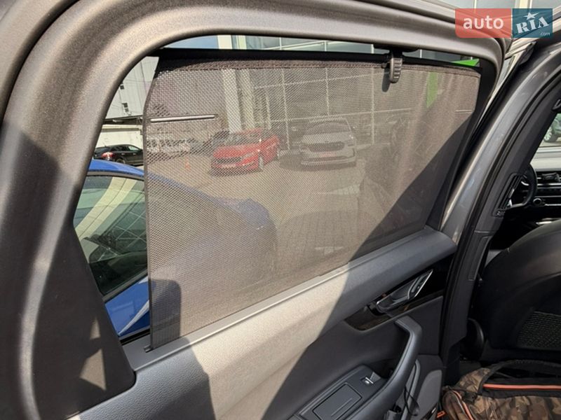 Позашляховик / Кросовер Audi Q7 2017 в Львові фото 18 Позашляховик / Кросовер Audi Q7 2017 в Львові