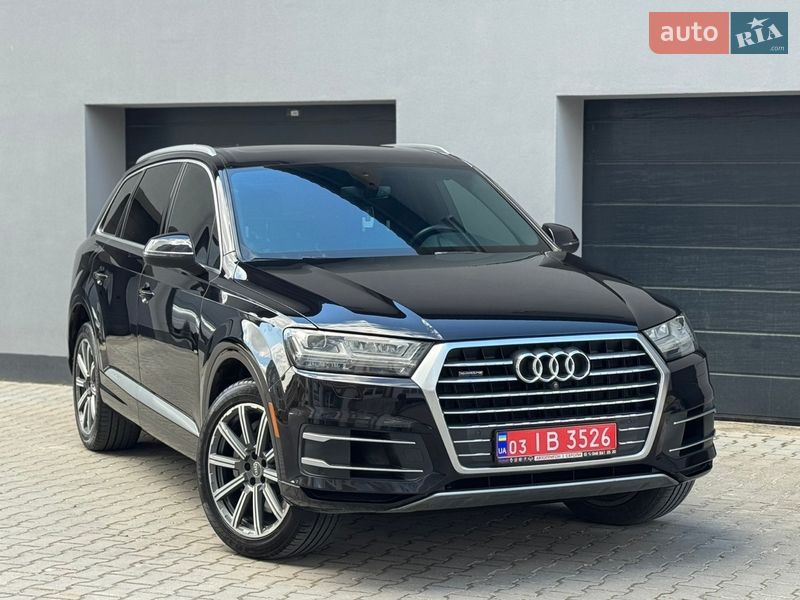 Внедорожник / Кроссовер Audi Q7 2017 в Тернополе