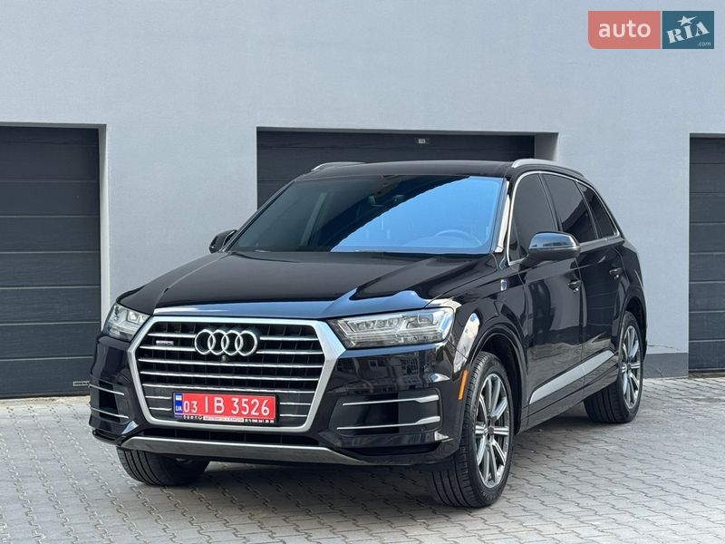 Внедорожник / Кроссовер Audi Q7 2017 в Тернополе