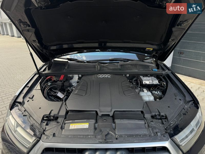 Внедорожник / Кроссовер Audi Q7 2017 в Тернополе