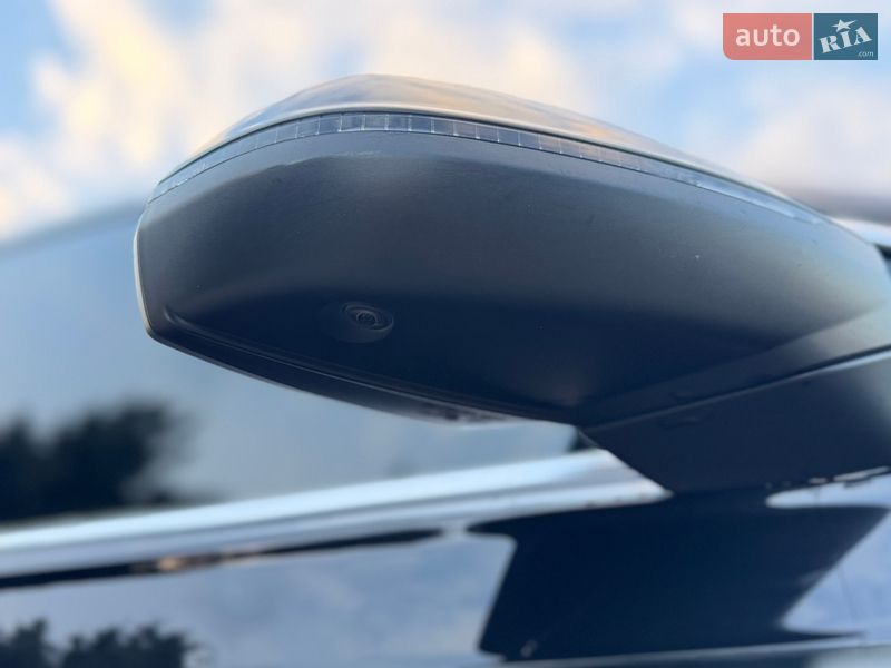 Позашляховик / Кросовер Audi Q7 2016 в Дніпрі фото 13 Позашляховик / Кросовер Audi Q7 2016 в Дніпрі