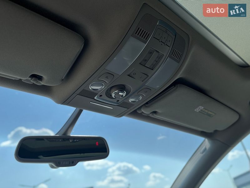 Внедорожник / Кроссовер Audi Q7 2015 в Мукачево