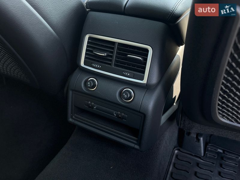 Внедорожник / Кроссовер Audi Q7 2015 в Мукачево