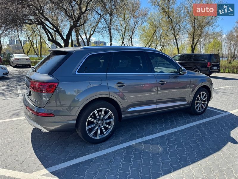 Позашляховик / Кросовер Audi Q7 2018 в Києві фото 9 Позашляховик / Кросовер Audi Q7 2018 в Києві