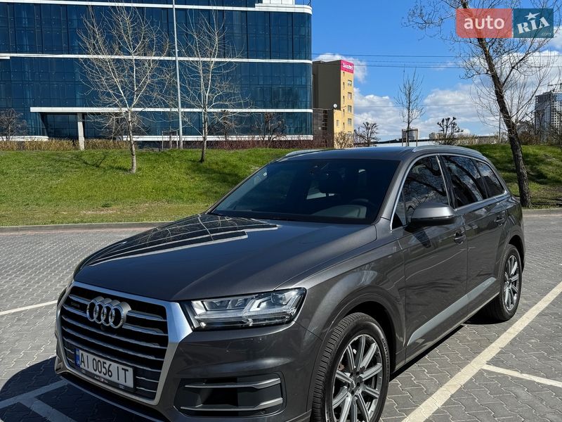 Позашляховик / Кросовер Audi Q7 2018 в Києві фото 16 Позашляховик / Кросовер Audi Q7 2018 в Києві