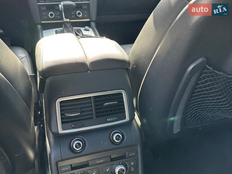 Внедорожник / Кроссовер Audi Q7 2015 в Крюковщине