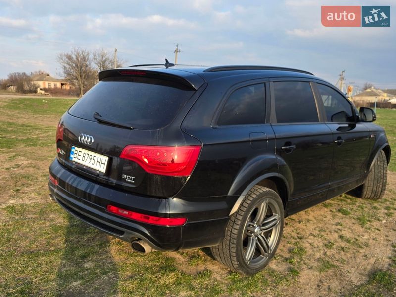 Внедорожник / Кроссовер Audi Q7 2014 в Первомайске