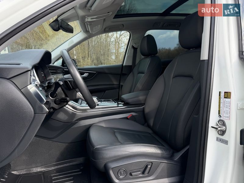 Внедорожник / Кроссовер Audi Q7 2019 в Тернополе