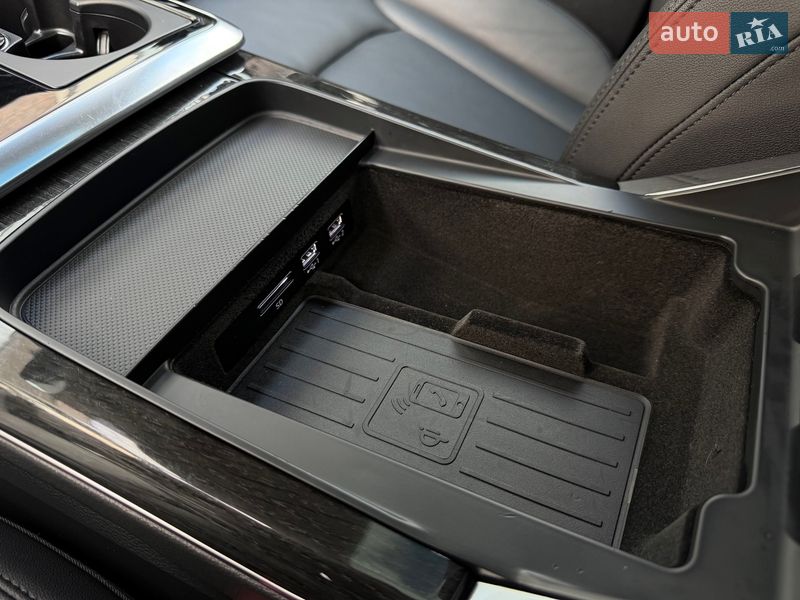 Внедорожник / Кроссовер Audi Q7 2019 в Тернополе