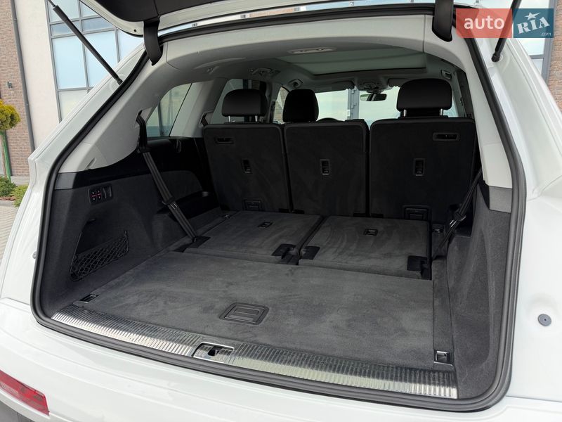 Внедорожник / Кроссовер Audi Q7 2019 в Тернополе