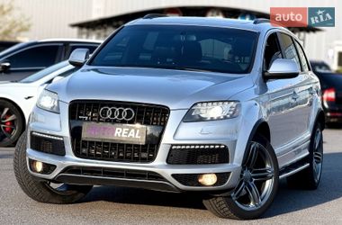 Позашляховик / Кросовер Audi Q7 2015 в Кривому Розі