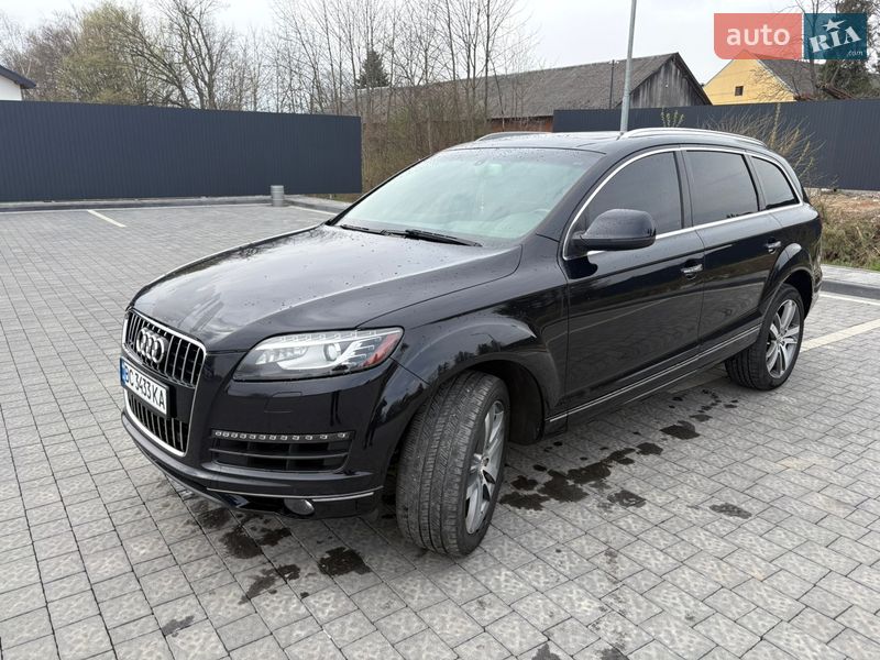 Позашляховик / Кросовер Audi Q7 2015 в Самборі