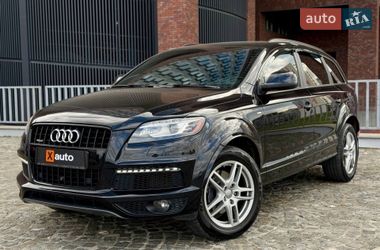 Внедорожник / Кроссовер Audi Q7 2015 в Днепре