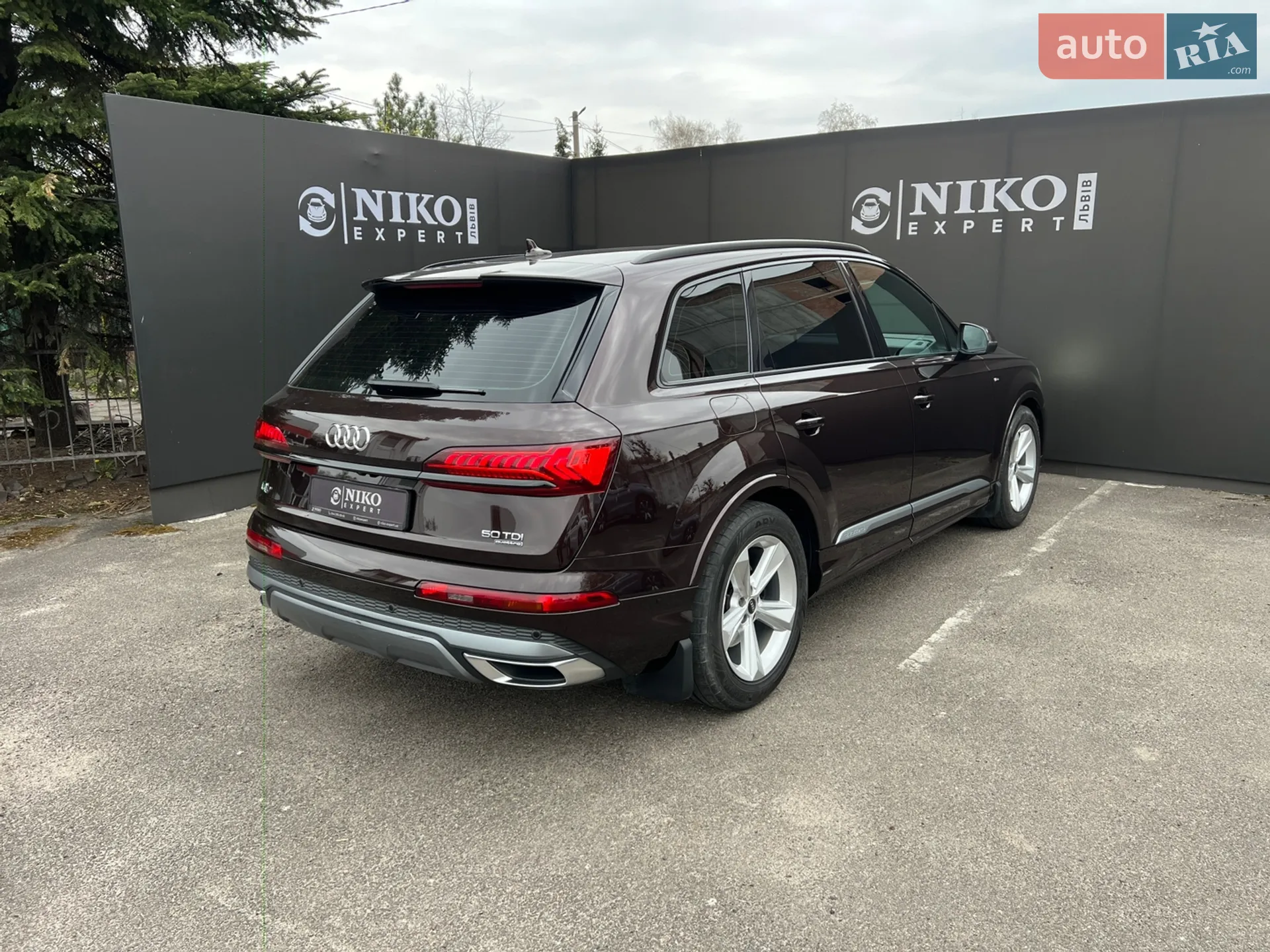 2020 Audi Q7 - мініатюра 9