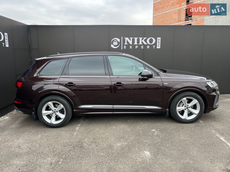 Позашляховик / Кросовер Audi Q7 2020 в Львові фото 12 Позашляховик / Кросовер Audi Q7 2020 в Львові