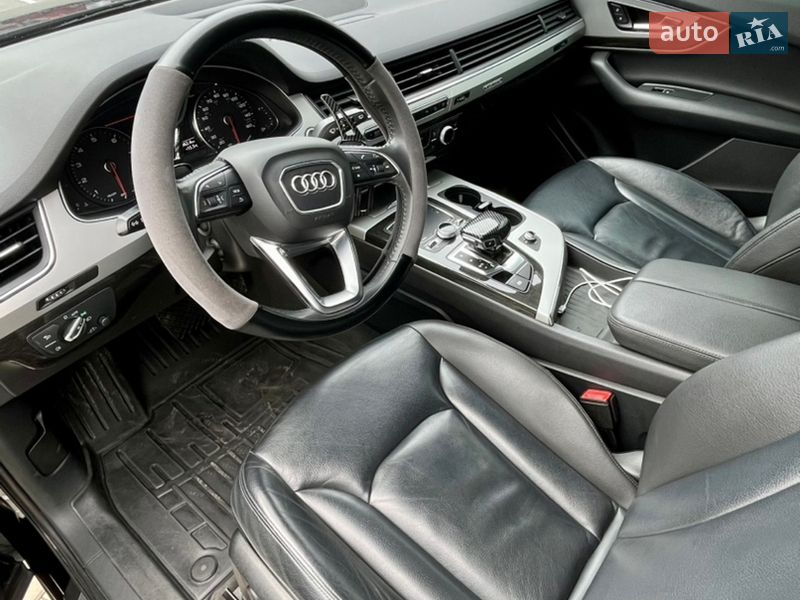 Внедорожник / Кроссовер Audi Q7 2018 в Львове