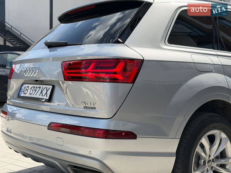 Позашляховик / Кросовер Audi Q7 2017 в Вінниці