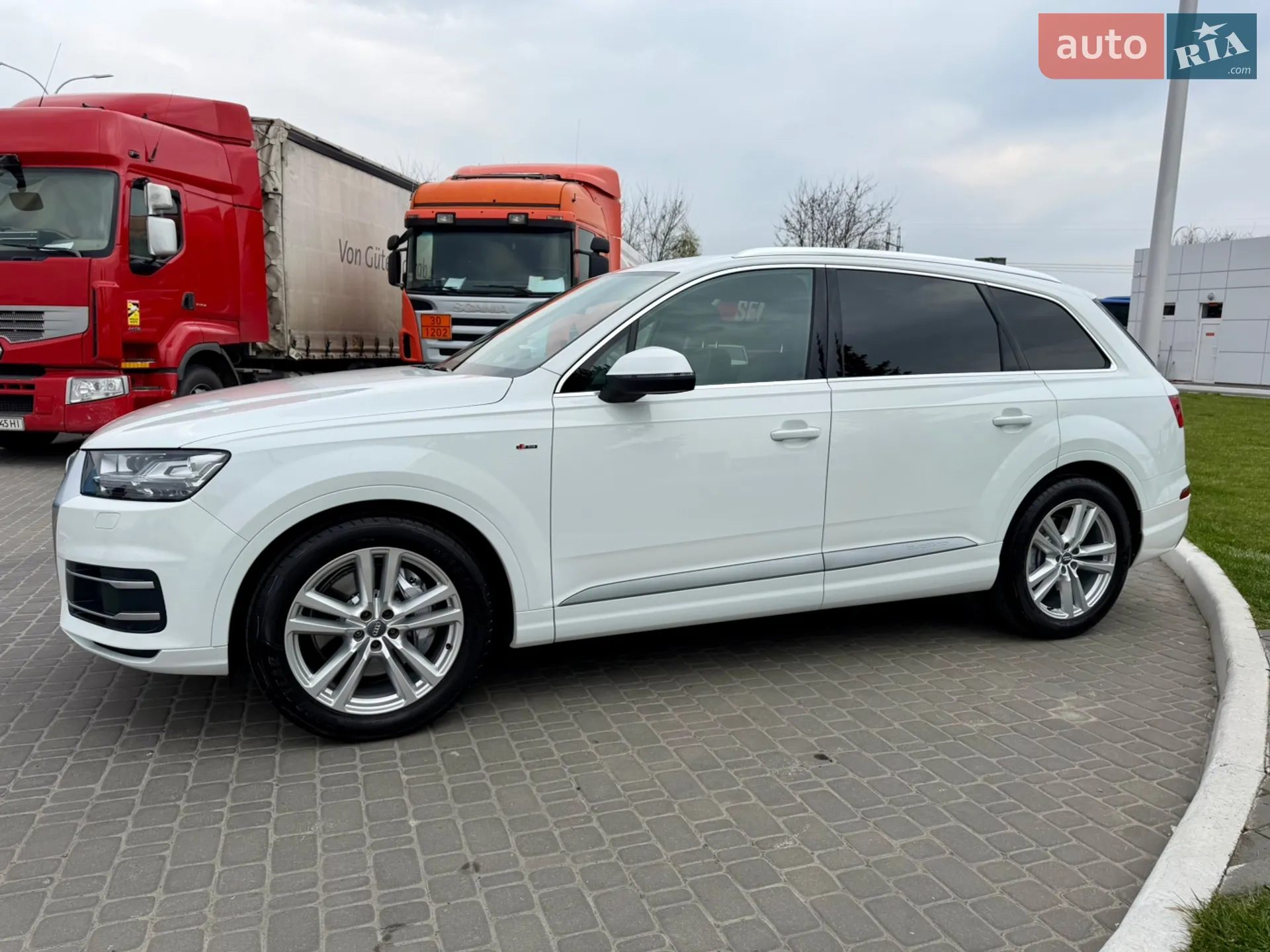 2017 Audi Q7 - мініатюра 10