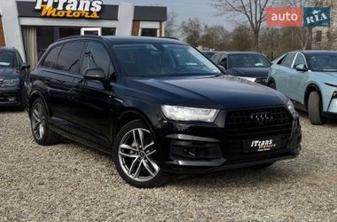 Внедорожник / Кроссовер Audi Q7 2017 в Стрые