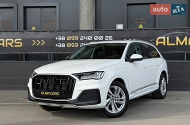 Внедорожник / Кроссовер Audi Q7 2021 в Киеве