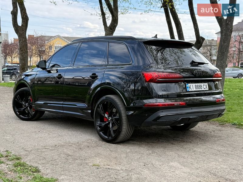 Внедорожник / Кроссовер Audi Q7 2023 в Белой Церкви