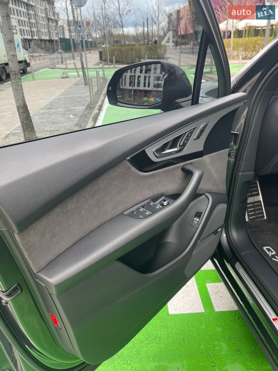 2017 Audi Q7 - мініатюра 11
