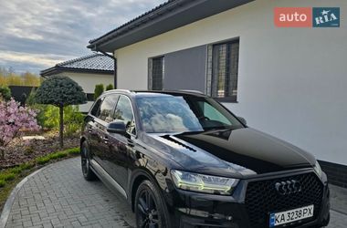 Внедорожник / Кроссовер Audi Q7 2016 в Киеве