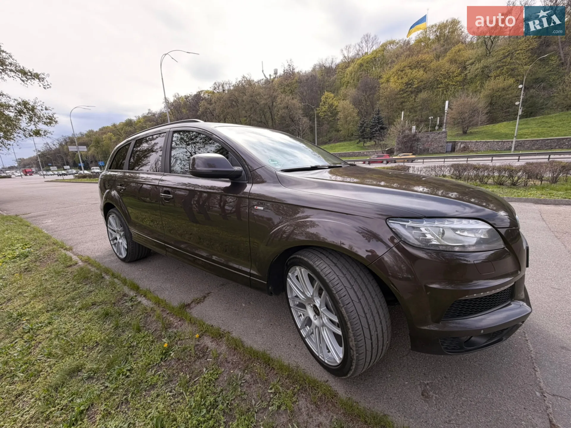 2010 Audi Q7 - мініатюра 12